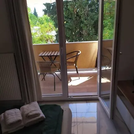 100sqm2bedrooms Free Parking Airport 10min *