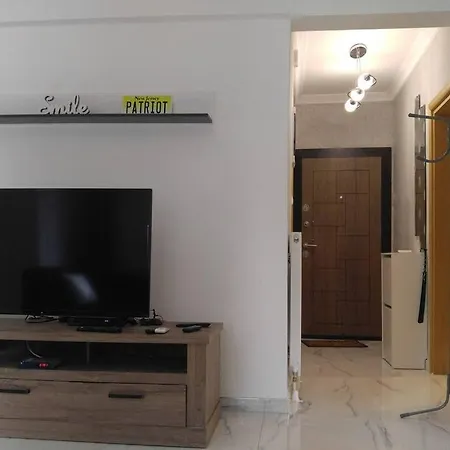 דירה 100sqm2bedrooms Free Parking Airport 10min *