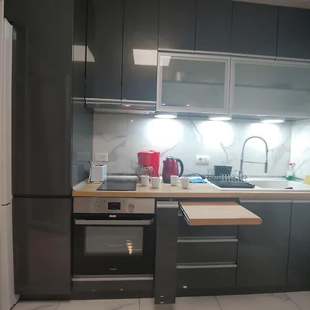 100sqm2bedrooms Free Parking Airport 10min * Thessalonique