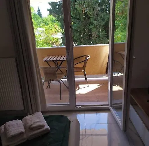 100sqm2bedrooms Free Parking Airport 10min *