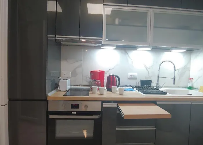 100sqm2bedrooms Free Parking Airport 10min * Thessalonique