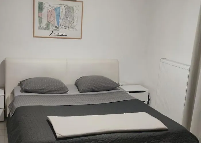 100sqm2bedrooms Free Parking Airport 10min Thessalonique