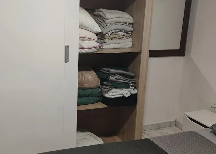 100sqm2bedrooms Free Parking Airport 10min Appartement