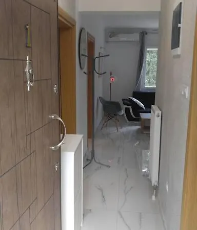 100sqm2bedrooms Free Parking Airport 10min