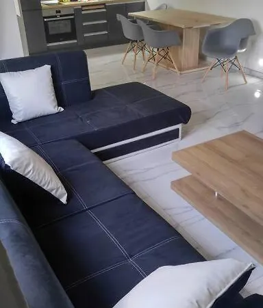 100sqm2bedrooms Free Parking Airport 10min *