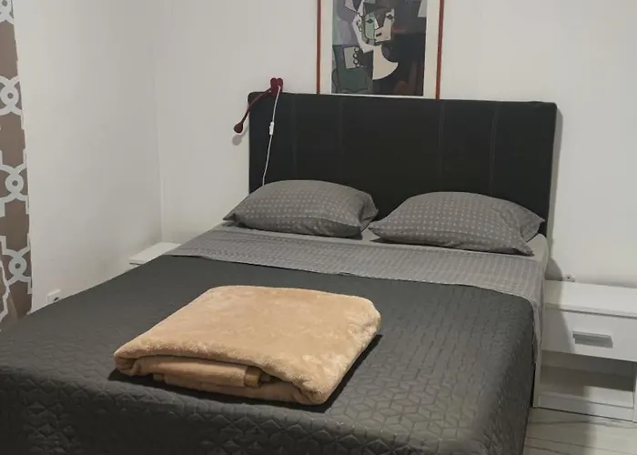 Appartamento 100sqm2bedrooms Free Parking Airport 10min *